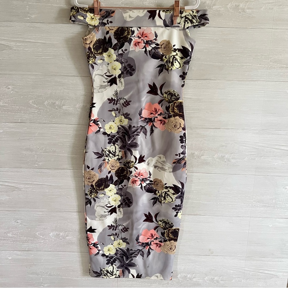 Dress - Picture 4 of 6